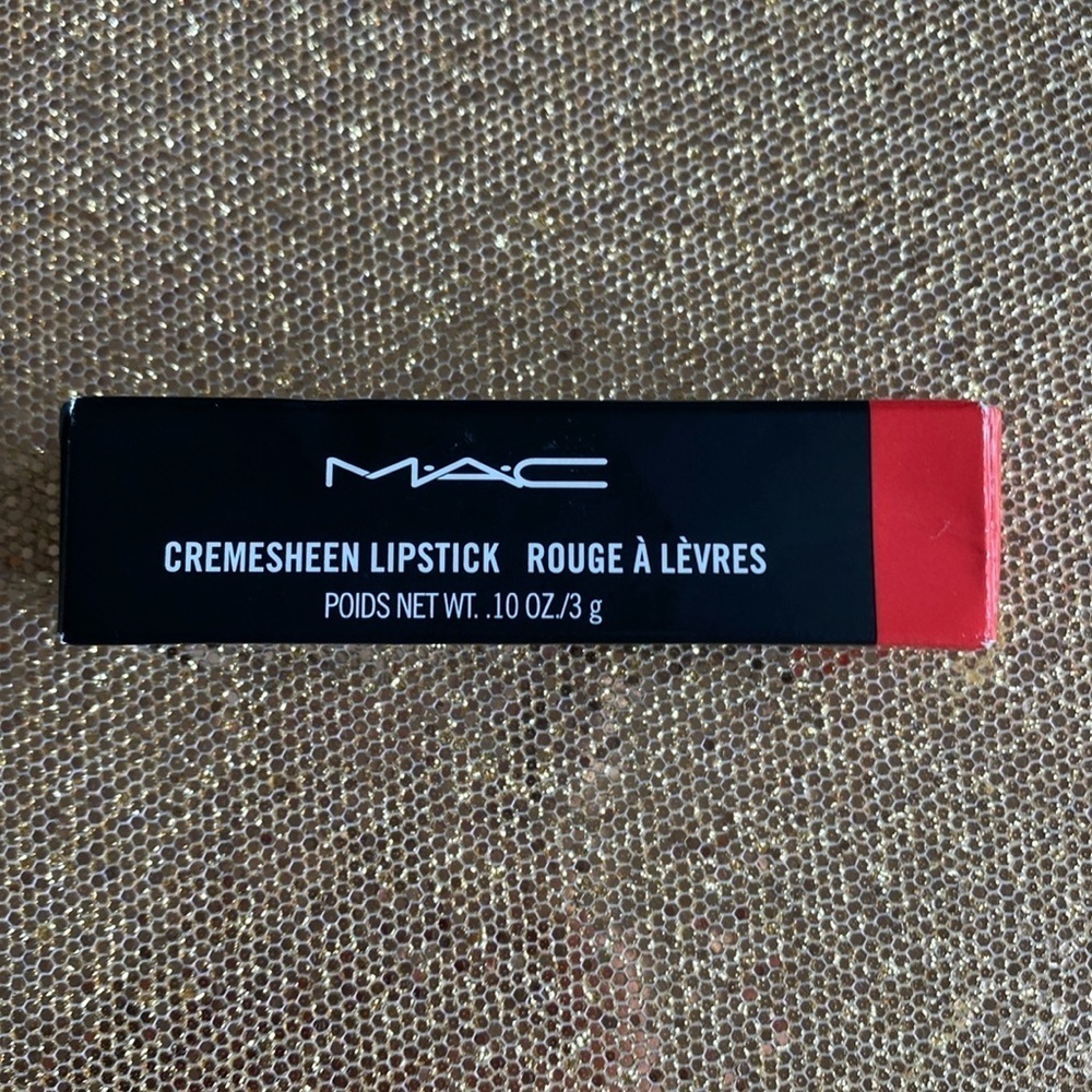 MAC cremesheen  lipstick in pretty boy color